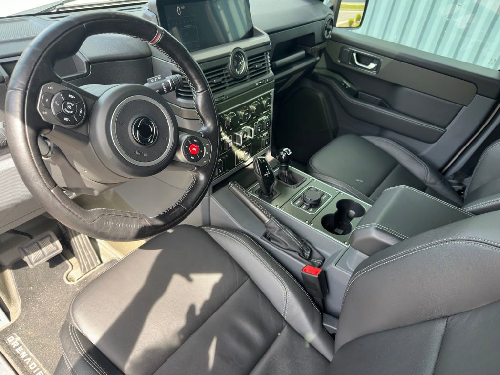Used 2025 INEOS Grenadier image 11