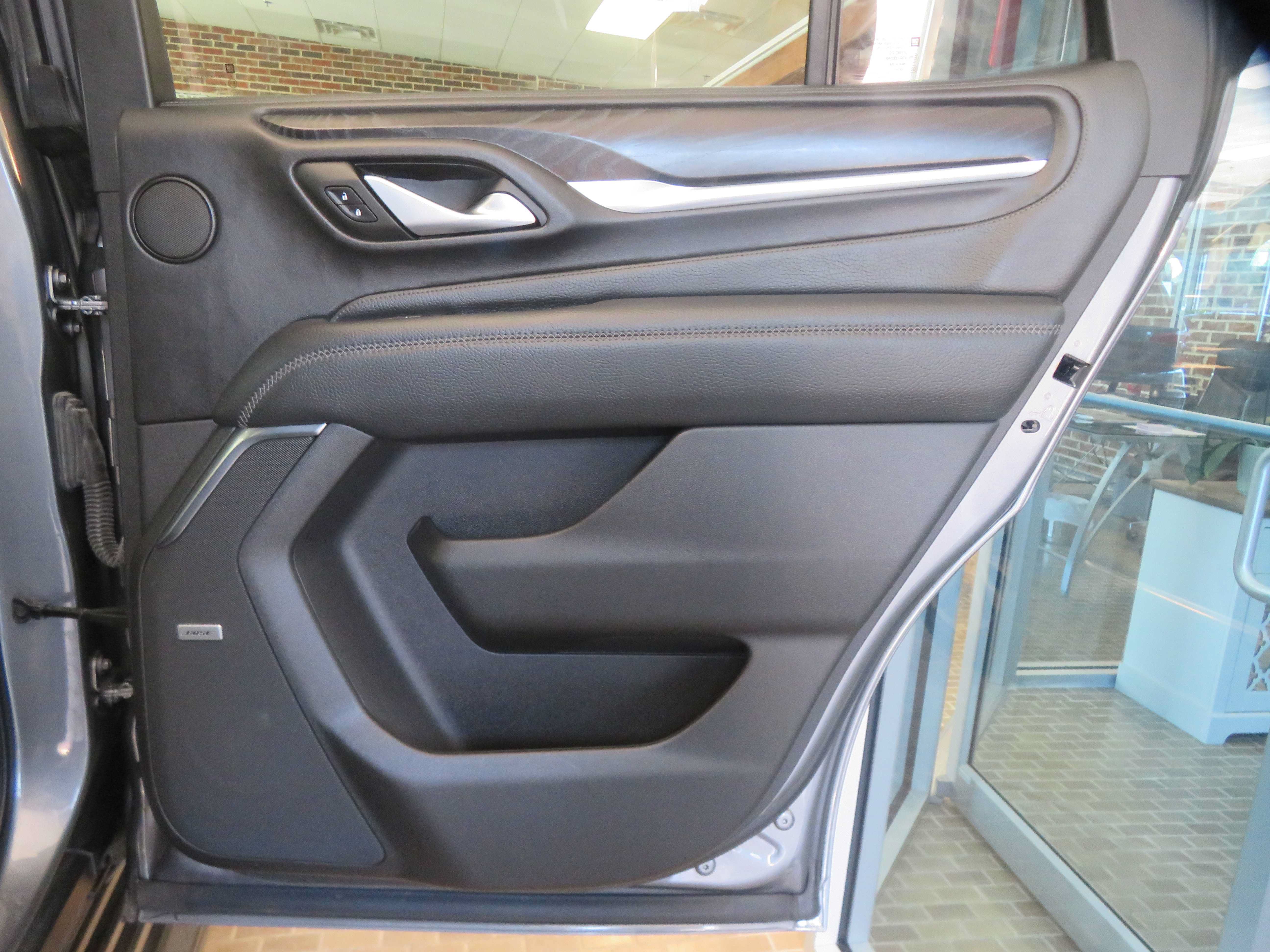 Used 2021 GMC Yukon Denali AWD/4WD image 23