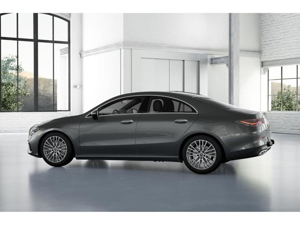 Used 2025 Mercedes-Benz CLA 250 4MATIC image 32