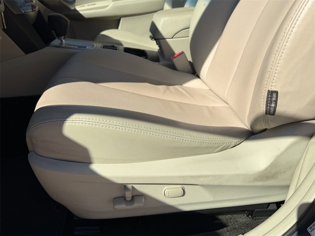 Used 2014 Subaru Outback 3.6R Limited image 13