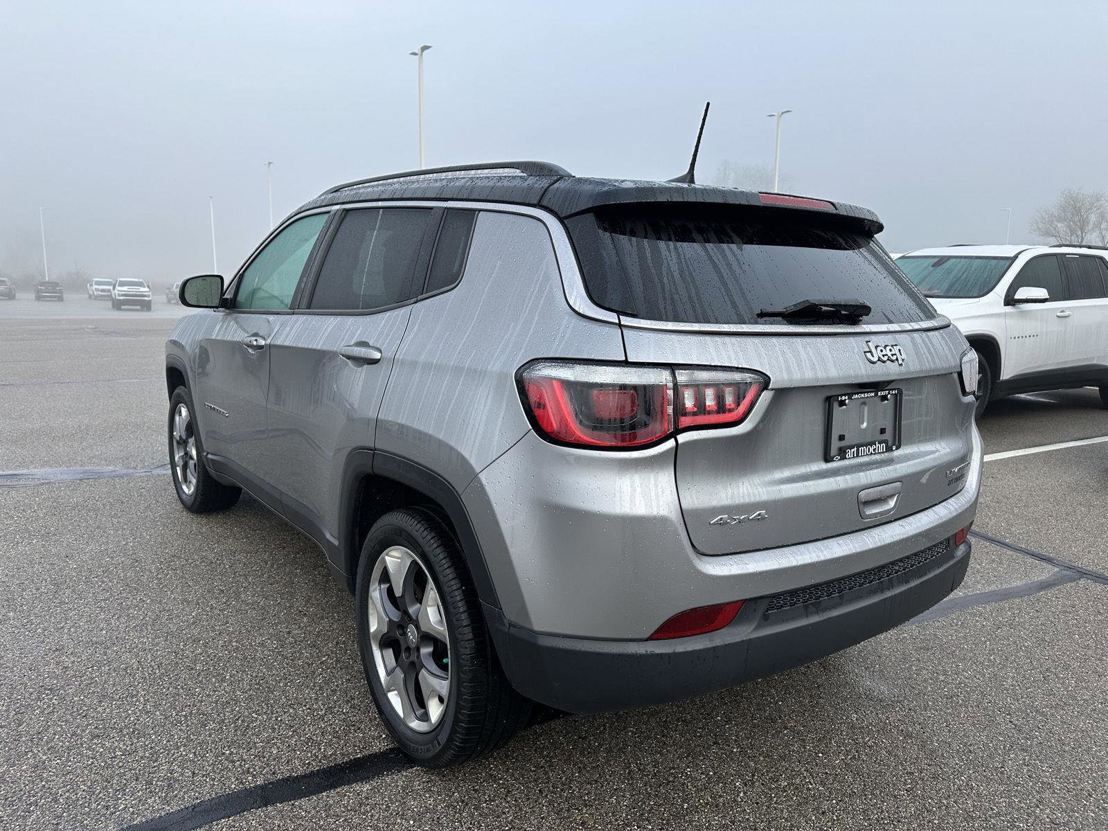 Used 2020 Jeep Compass Limited AWD/4WD image 3