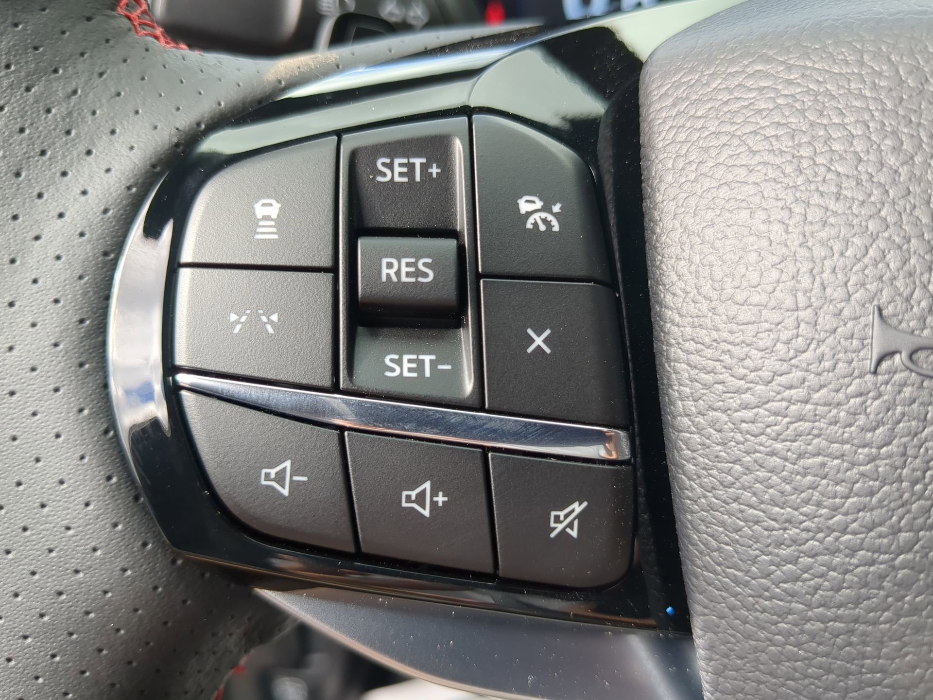 New 2026 Ford Explorer ST w/ Sun And Sound Package image 63