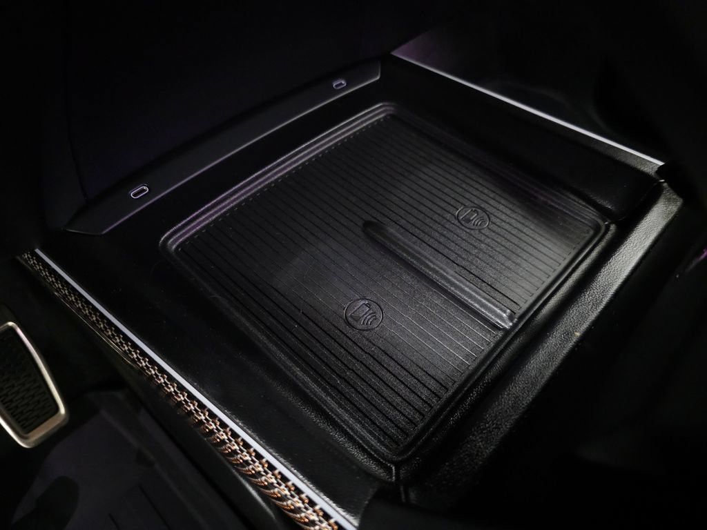 New 2026 Cadillac Vistiq Sport w/ LPO, Floor Liner Package AWD/4WD image 32