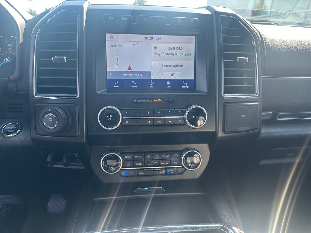 Used 2021 Ford Expedition Max Limited AWD/4WD image 17