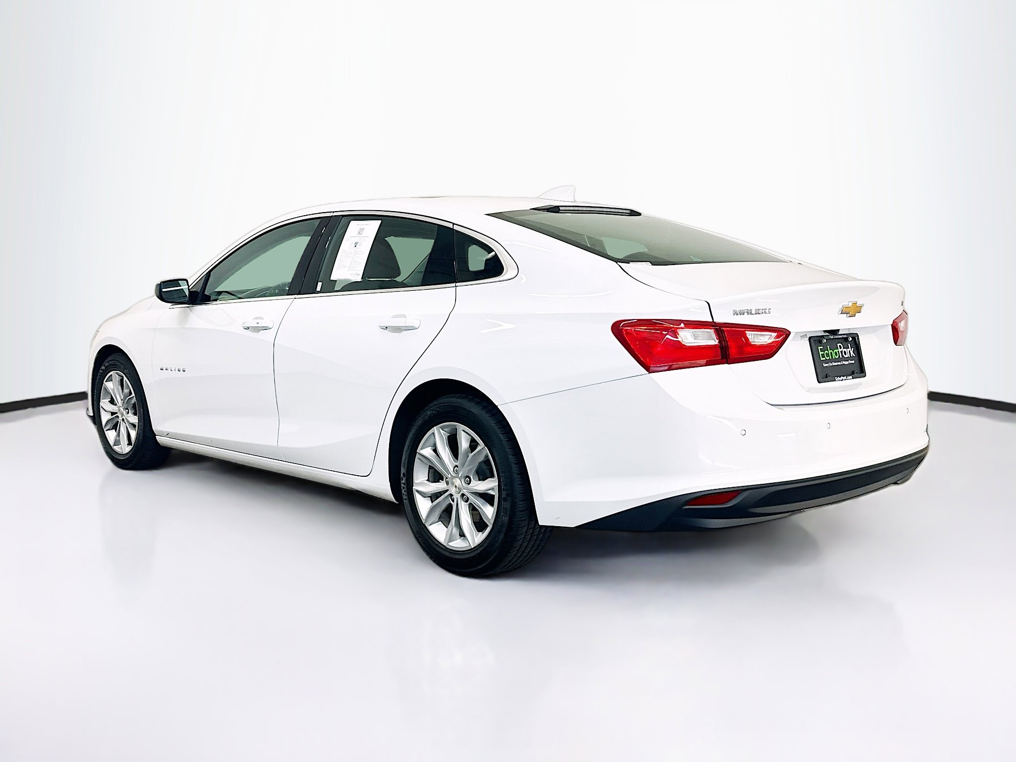 Used 2024 Chevrolet Malibu LT FWD image 5