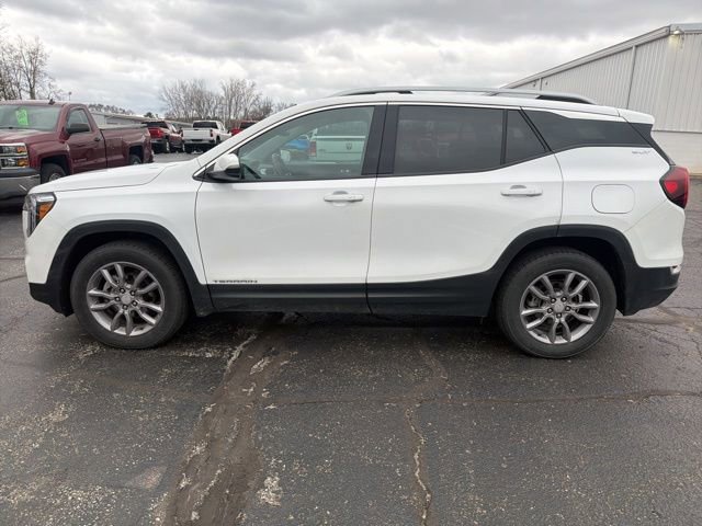 Used 2024 GMC Terrain SLT image 6