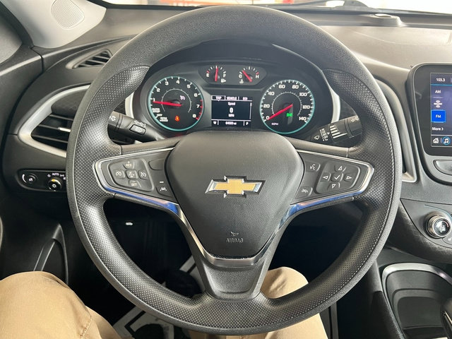 Used 2023 Chevrolet Malibu LT FWD image 17