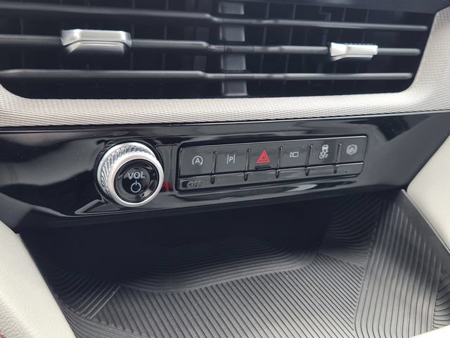 New 2026 Ford Explorer Active w/ Active Comfort Package RWD image 19