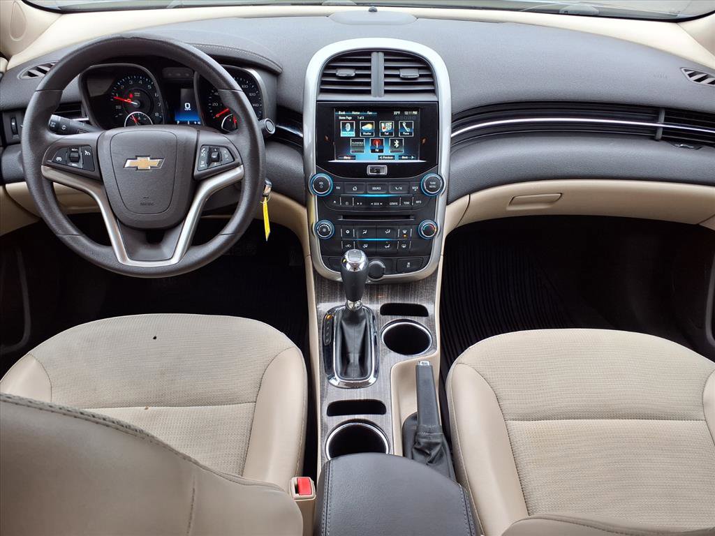 Used 2014 Chevrolet Malibu LT w/ Power Convenience Package image 8