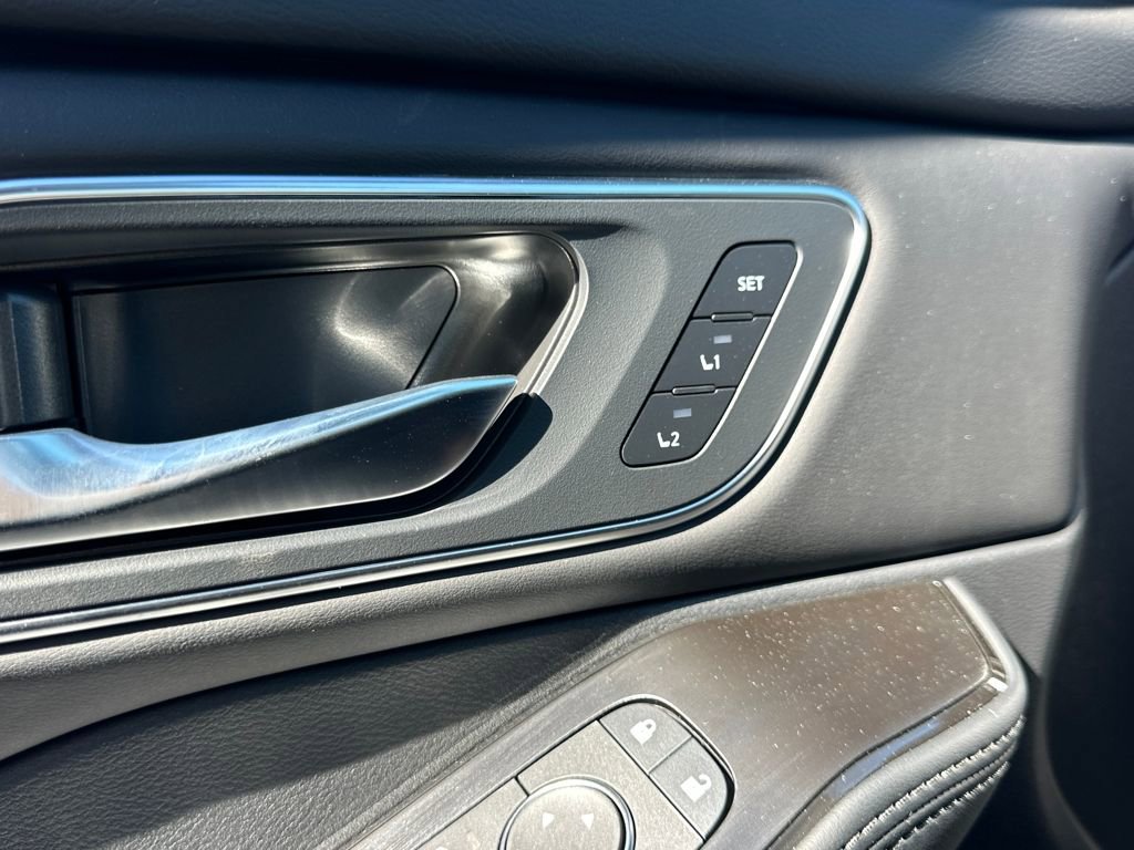 New 2026 Nissan Rogue Platinum w/ Platinum Premium Package image 12