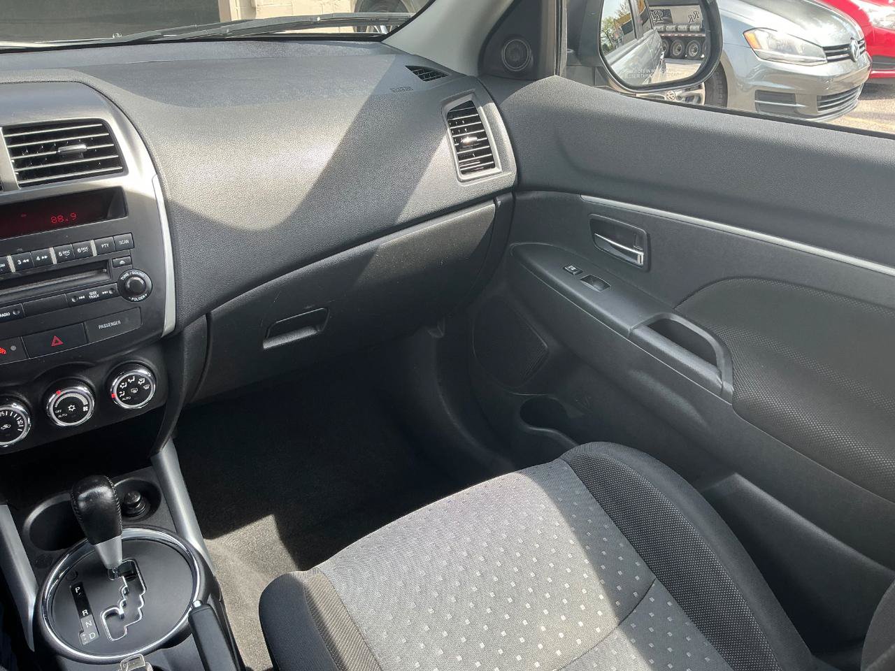 Used 2012 Mitsubishi Outlander Sport SE FWD image 17