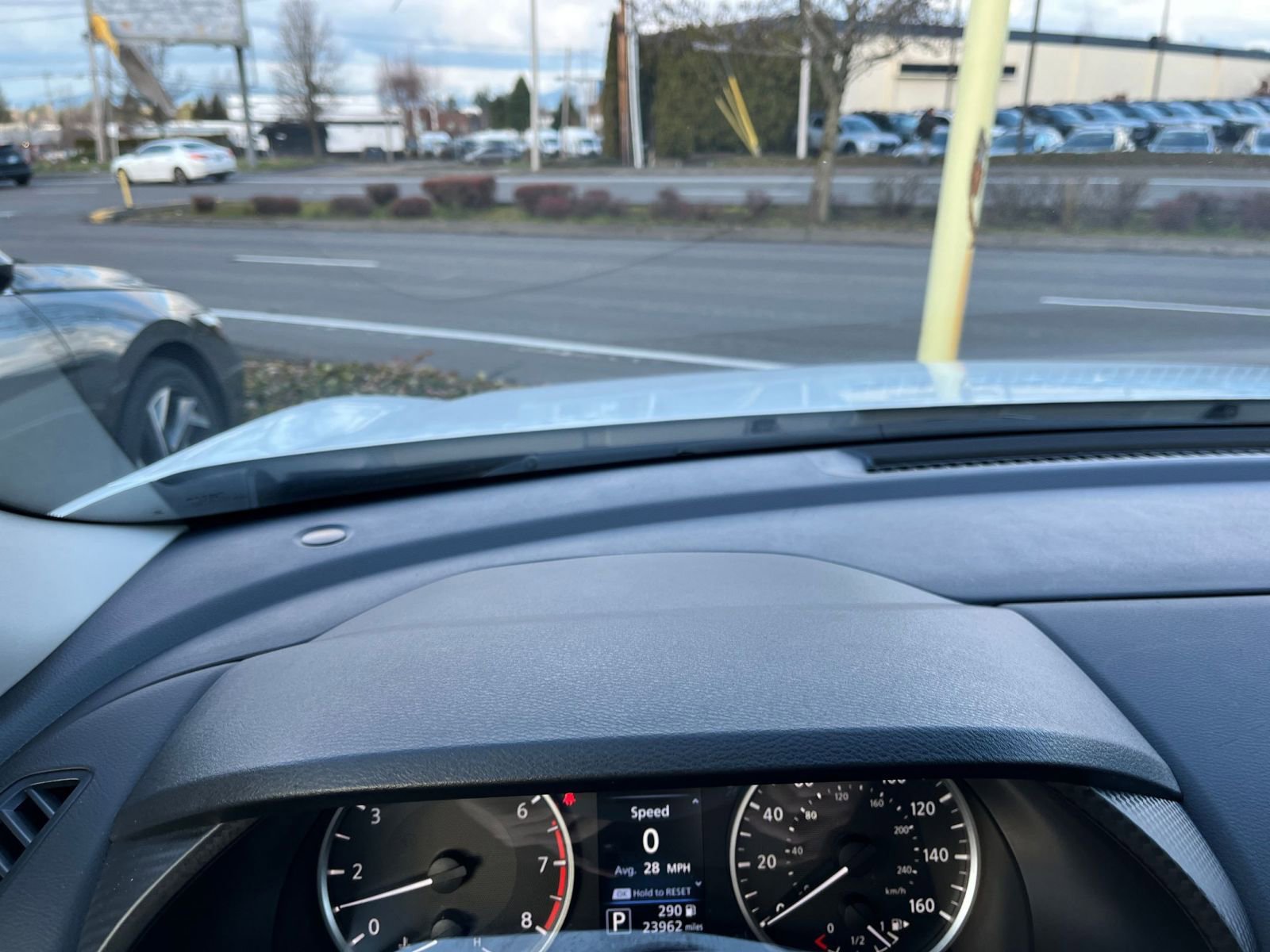 Used 2025 Nissan Sentra S FWD image 32