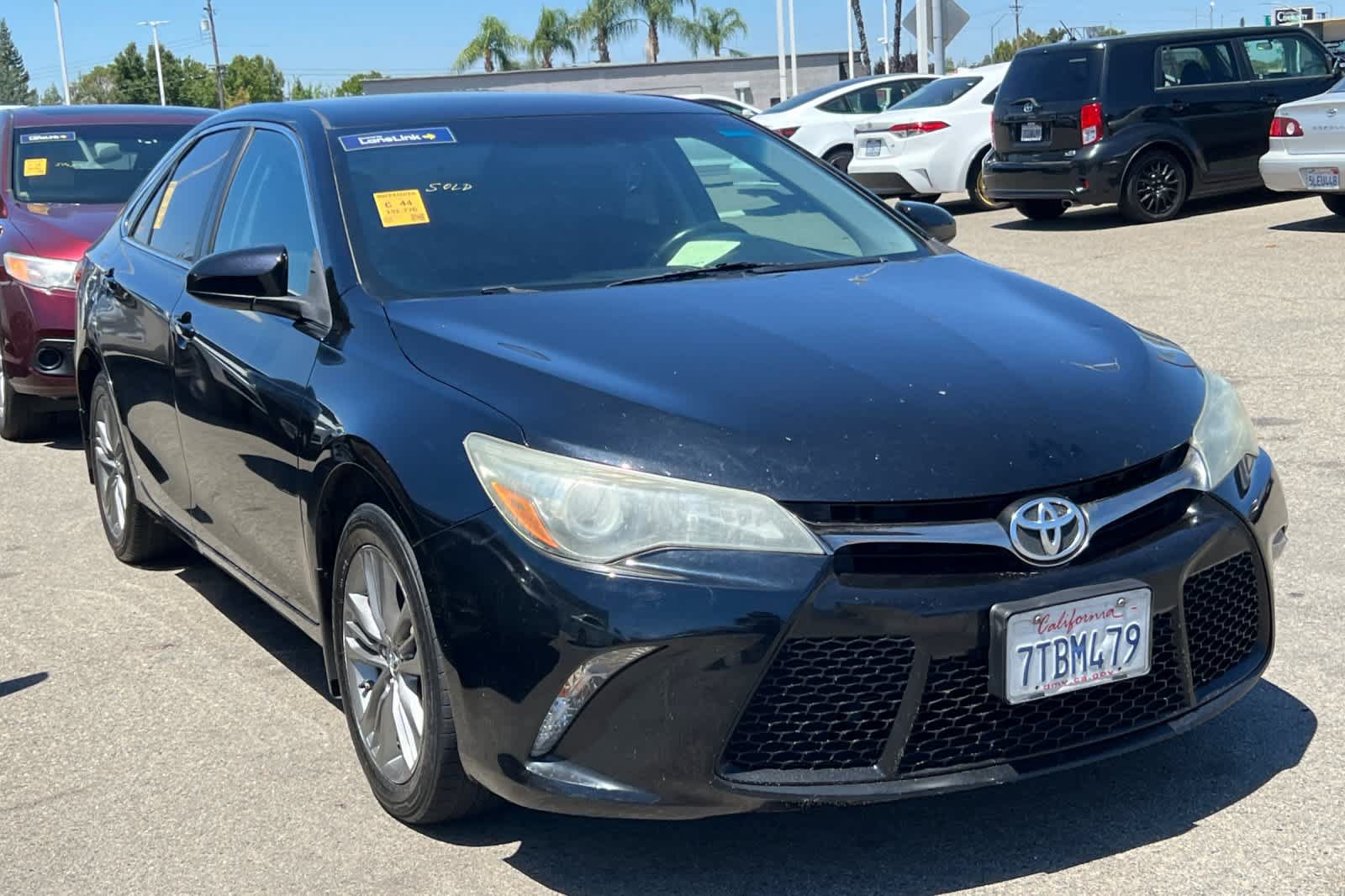 Used 2016 Toyota Camry SE FWD image 3