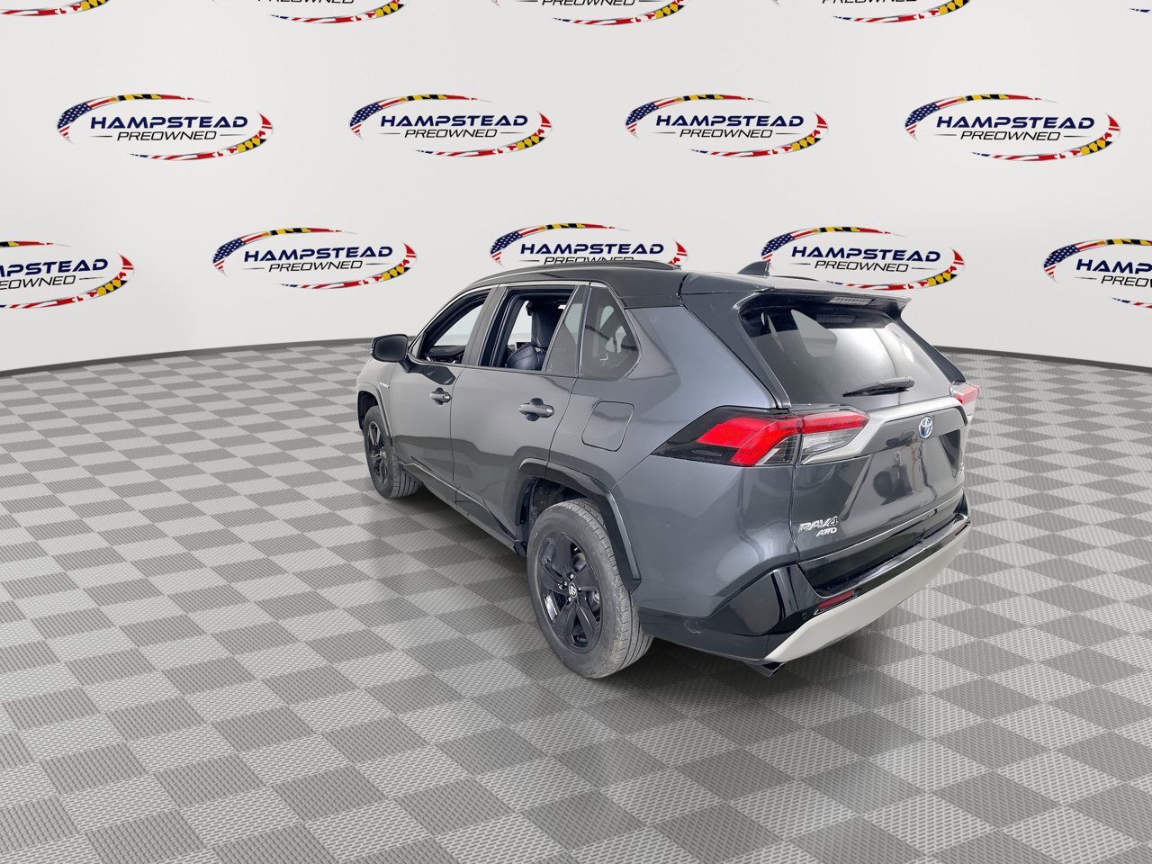 Used 2020 Toyota RAV4 XSE AWD/4WD image 6