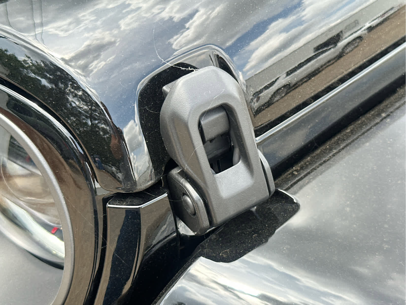 New 2025 Jeep Gladiator Sport image 12