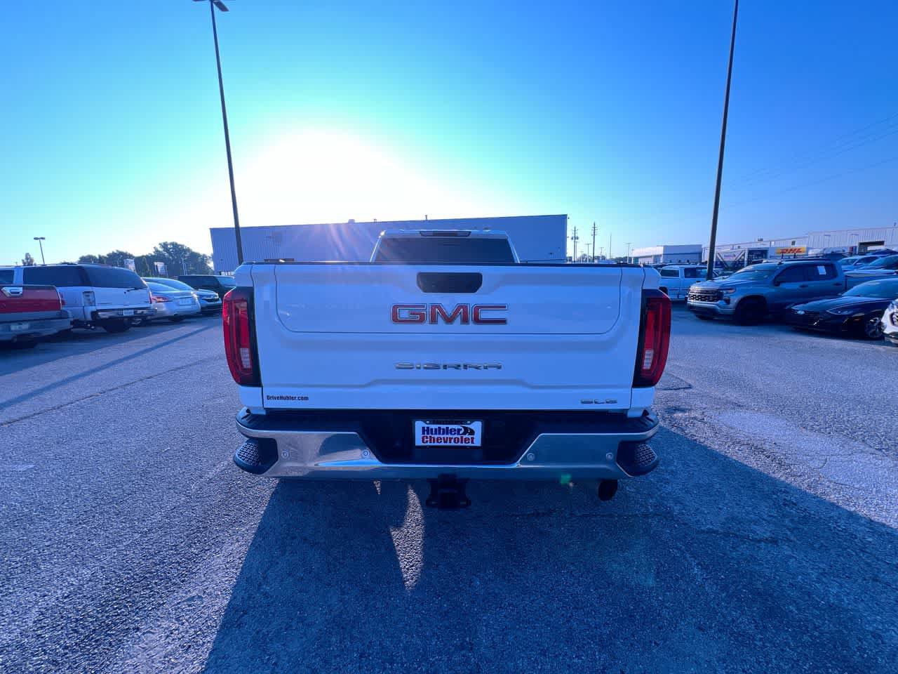 Used 2022 GMC Sierra 3500 SLE w/ SLE Convenience Package AWD/4WD image 7