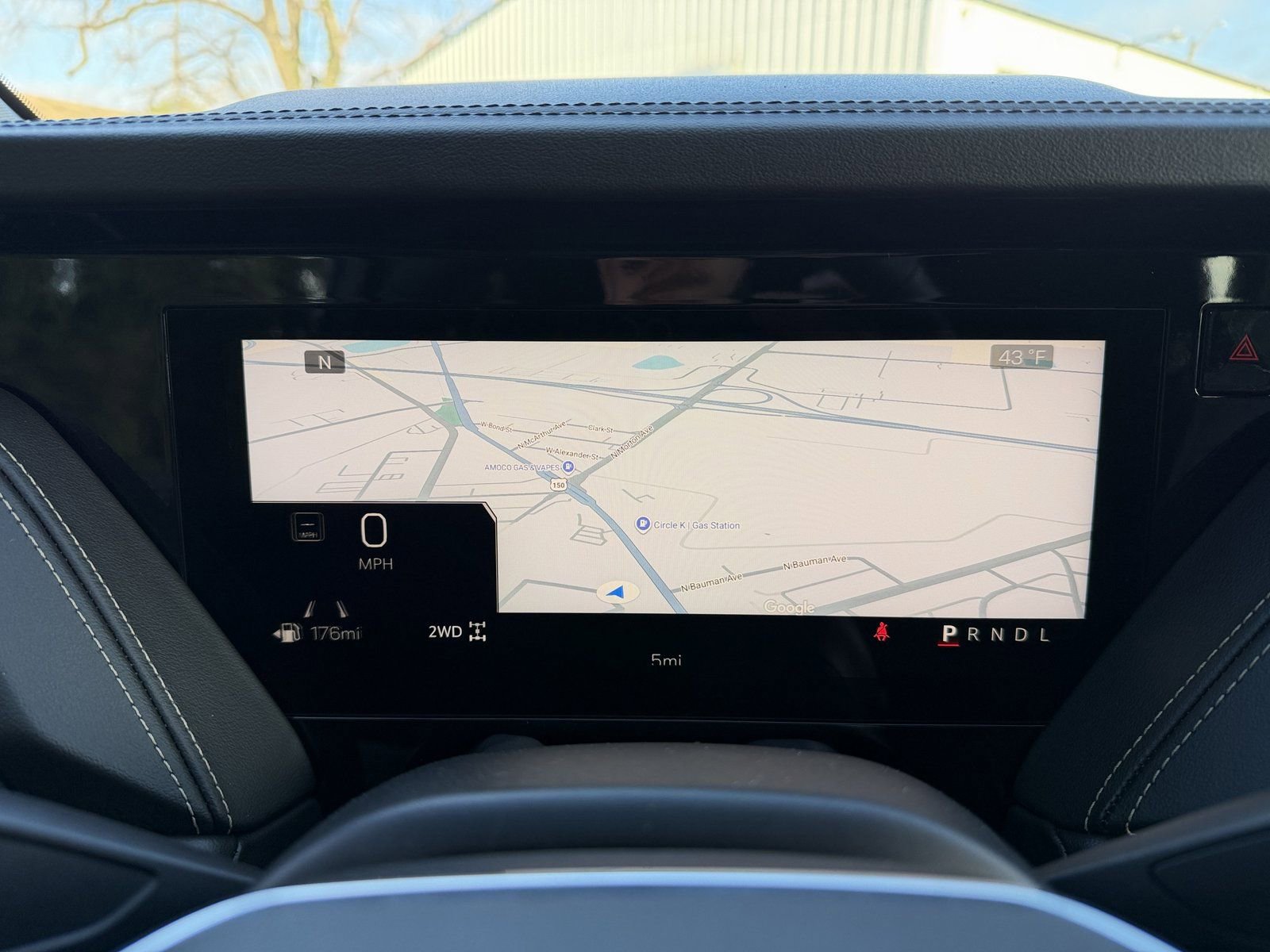 New 2026 GMC Yukon Elevation image 18