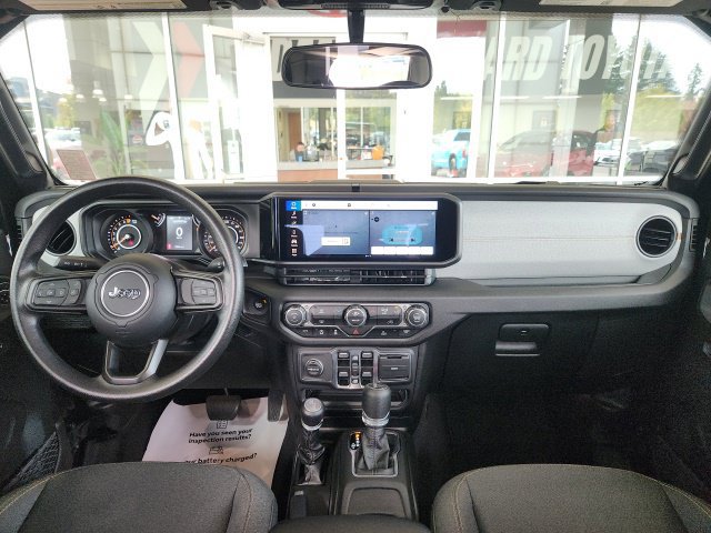Used 2025 Jeep Gladiator Sport AWD/4WD image 22