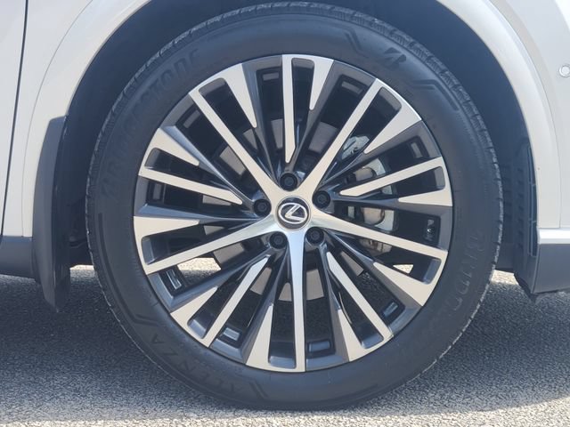 Used 2023 Lexus RX 350 Premium Plus w/ Cold Area Package FWD image 11