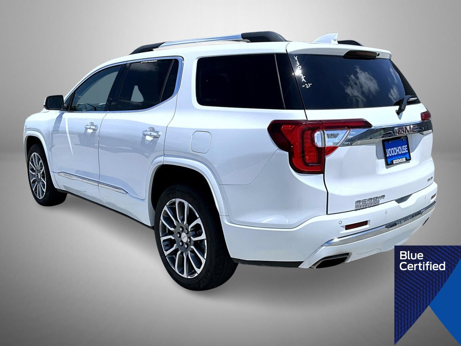 Used 2021 GMC Acadia Denali w/ Denali Ultimate Package AWD/4WD image 7