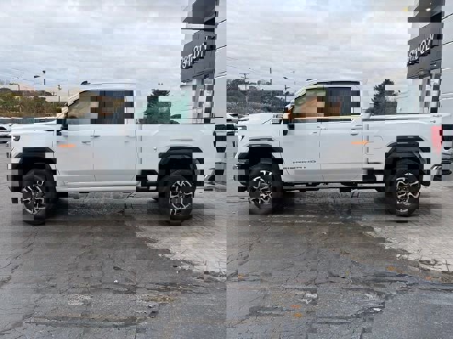 New 2026 GMC Sierra 2500 SLE w/ SLE Value Package; image 7