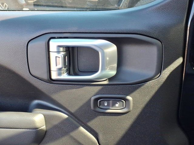 New 2026 Jeep Gladiator Sport image 14