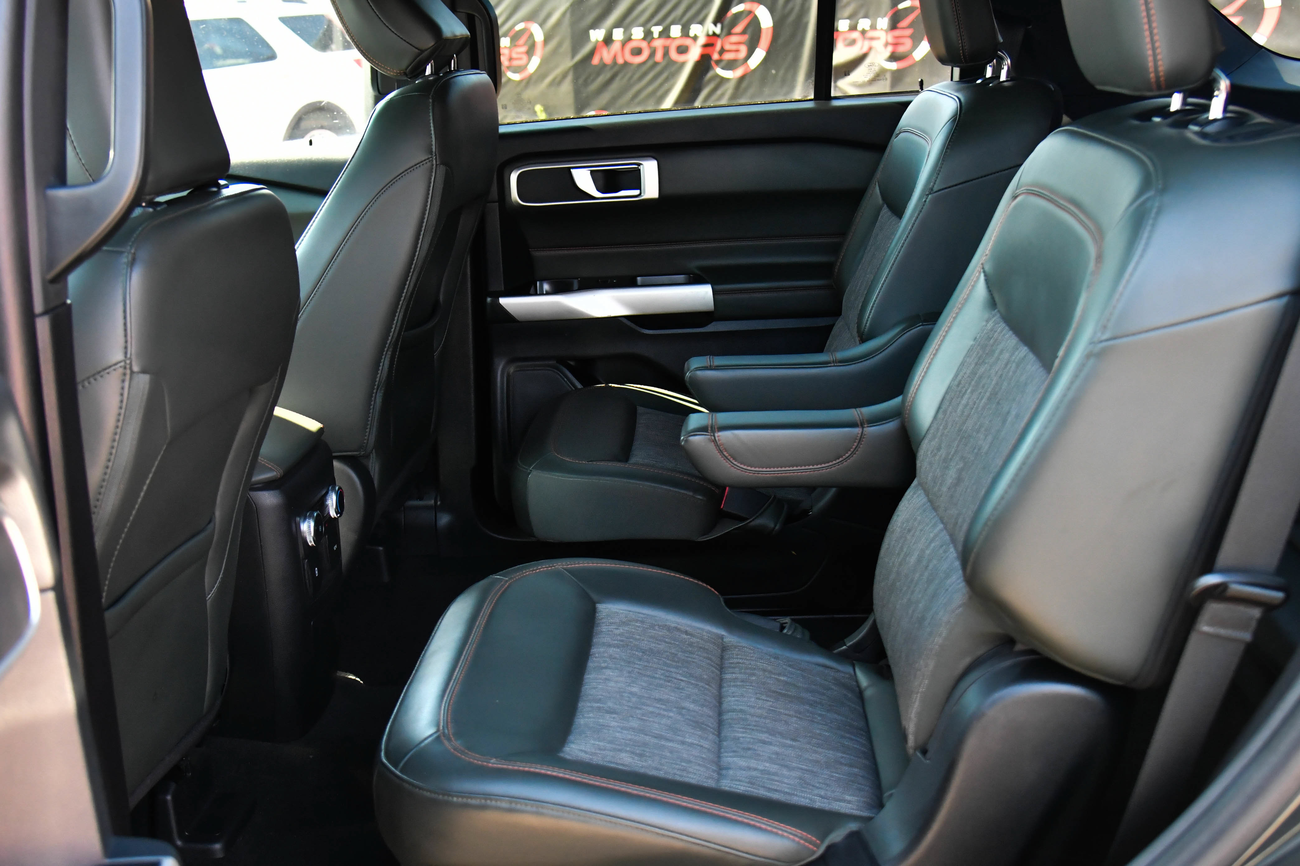 Used 2023 Ford Explorer Timberline AWD/4WD image 43