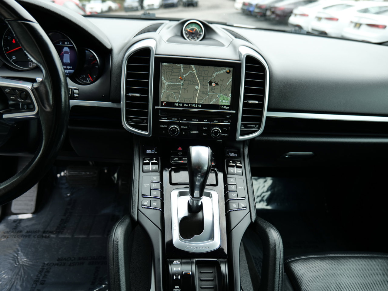 Used 2016 Porsche Cayenne image 22