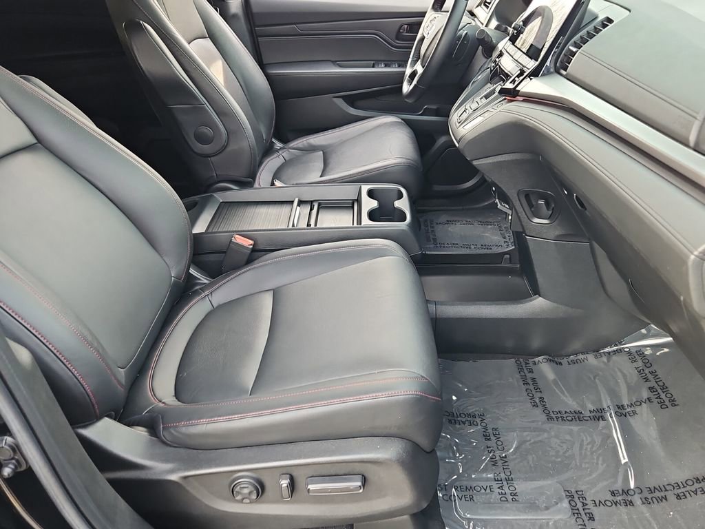 Used 2023 Honda Odyssey Sport image 20