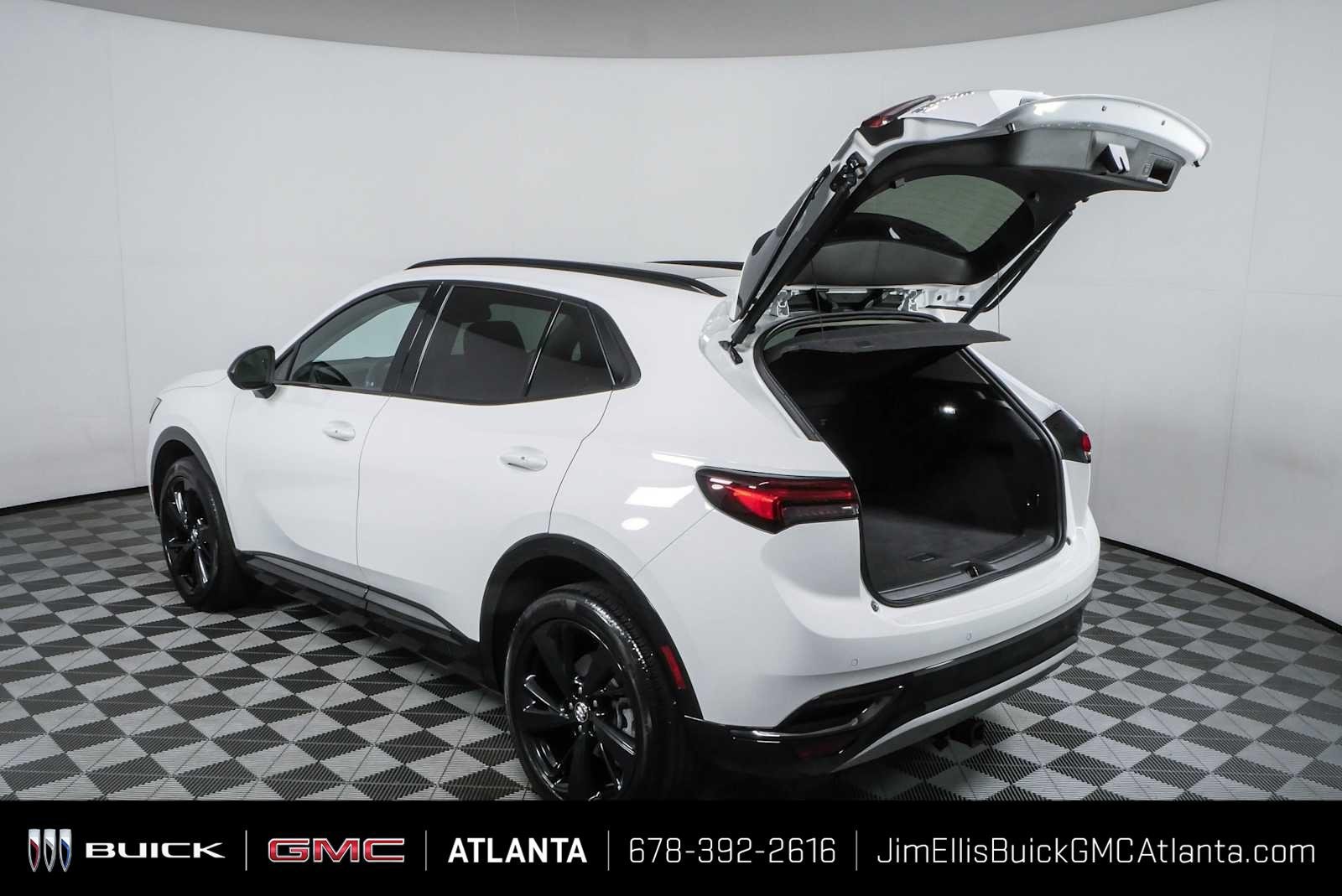Certified 2023 Buick Envision Essence w/ Sport Touring Package AWD/4WD image 33
