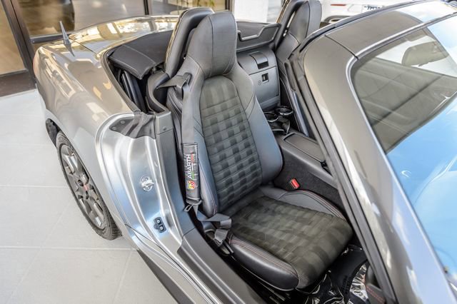 Used 2017 FIAT 124 Spider Abarth image 26