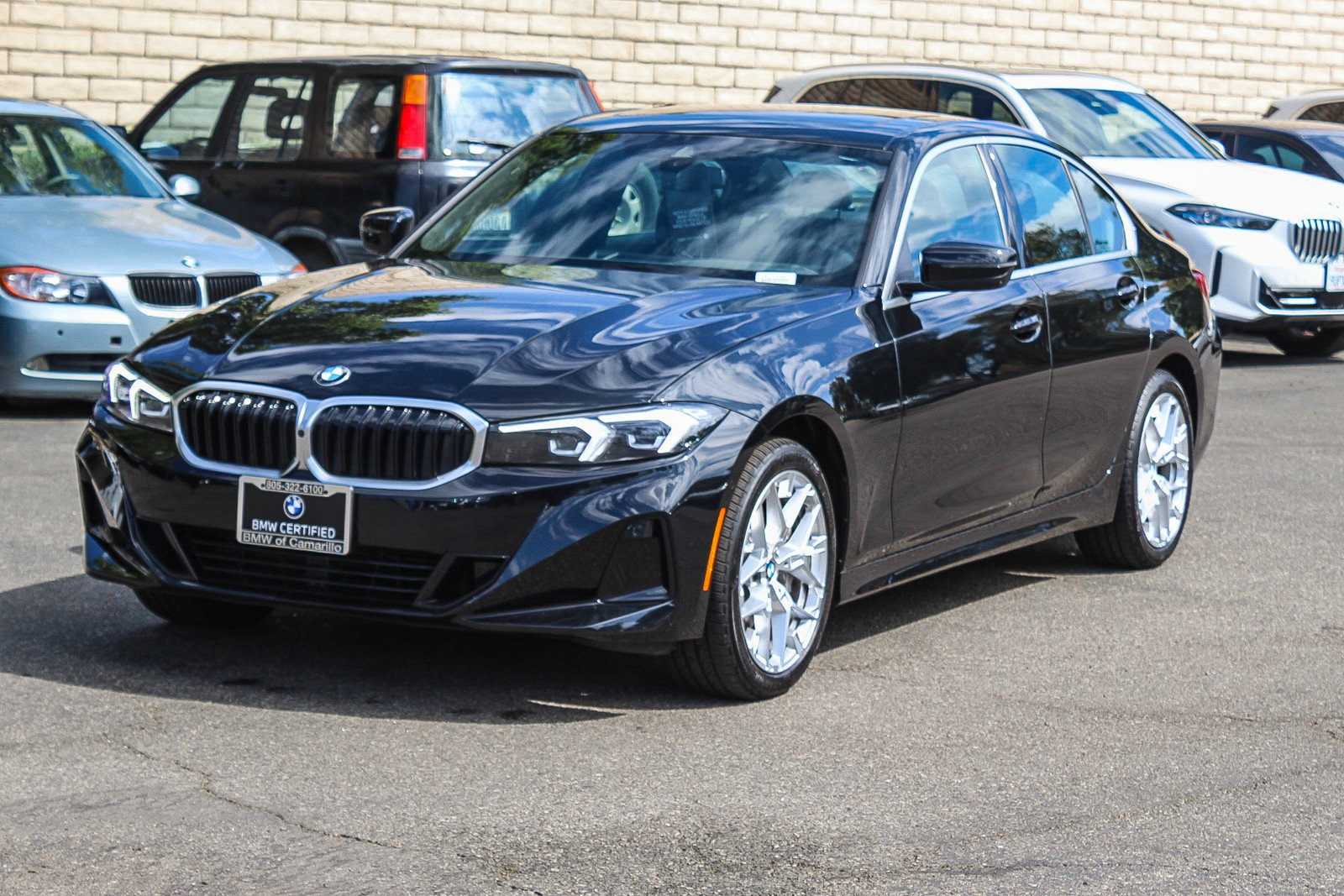 Certified 2025 BMW 330i Sedan image 3