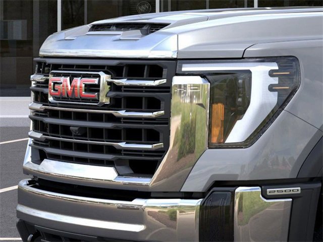 New 2025 GMC Sierra 2500 SLE w/ SLE Value Package; image 13