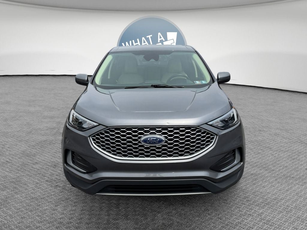 Used 2024 Ford Edge SEL AWD/4WD image 9
