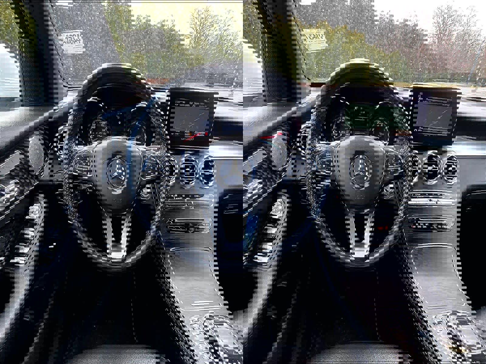 Used 2017 Mercedes-Benz GLC 300 4MATIC image 17