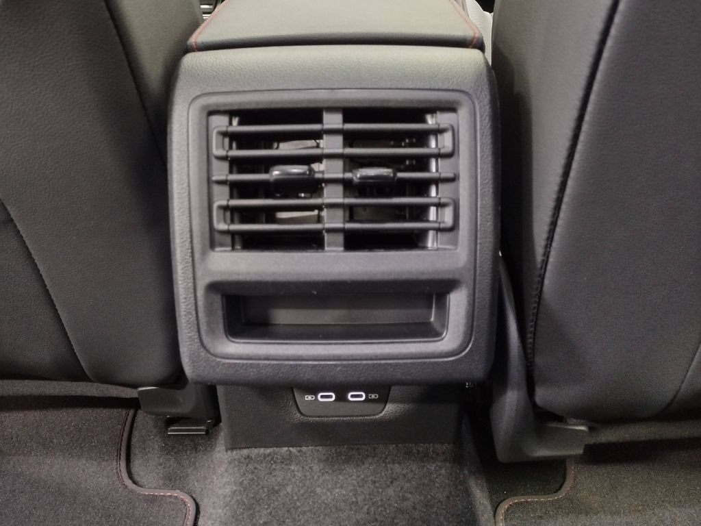 New 2026 Volkswagen GTI SE FWD image 36