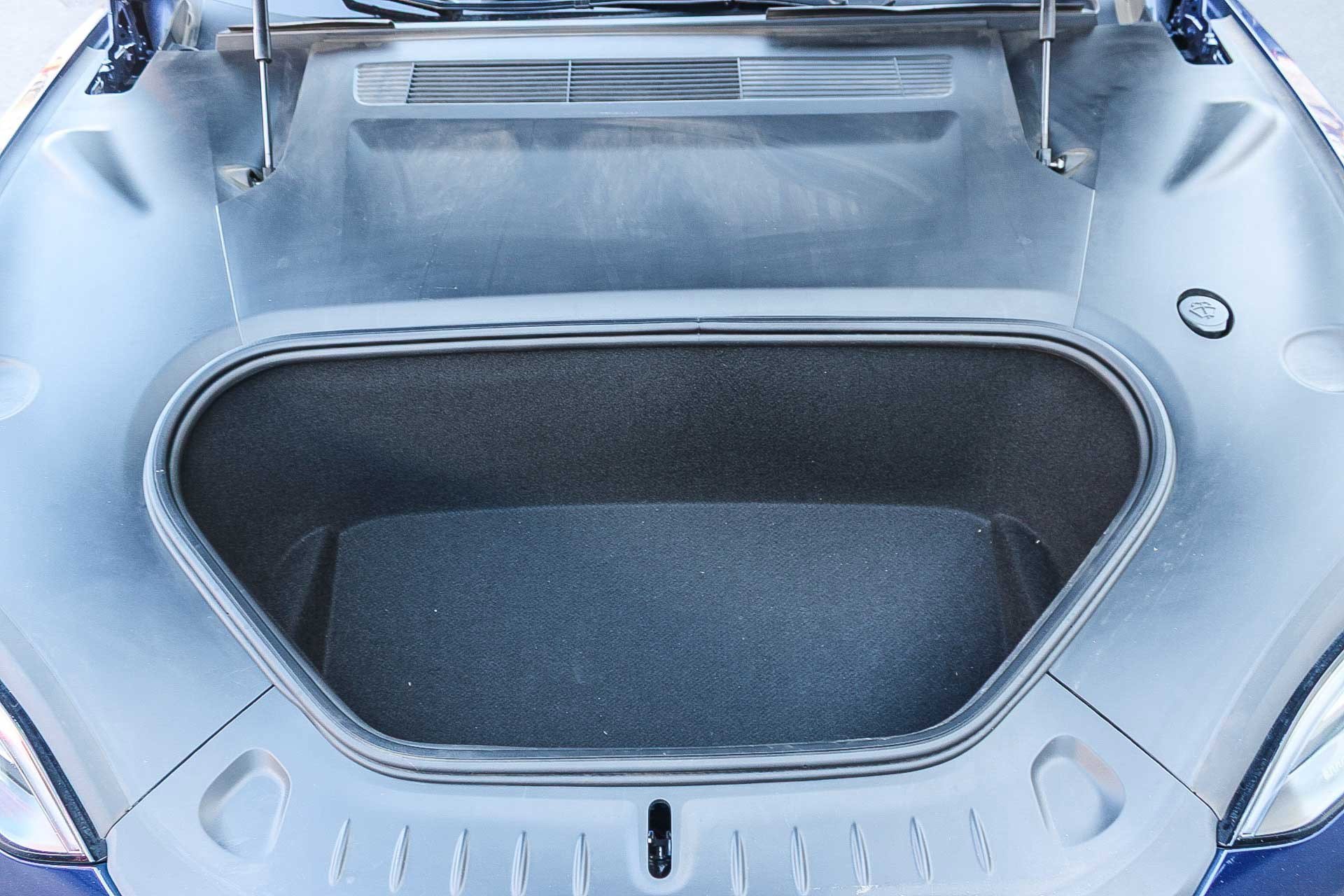 Used 2023 Tesla Model S Standard Range image 27