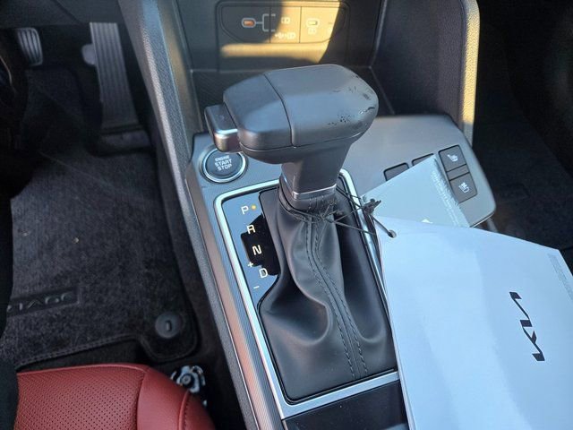 New 2026 Kia Sportage SX image 11