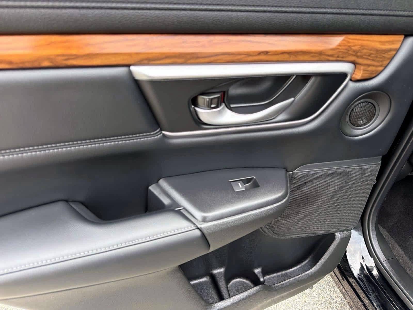 Used 2021 Honda CR-V EX-L image 14