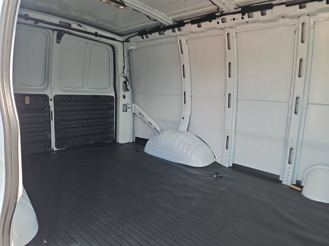 New 2026 GMC Savana 2500 w/ Driver Convenience Package RWD image 14