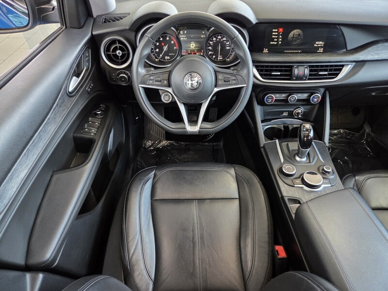 Used 2019 Alfa Romeo Stelvio AWD w/ Nero Edizione image 16