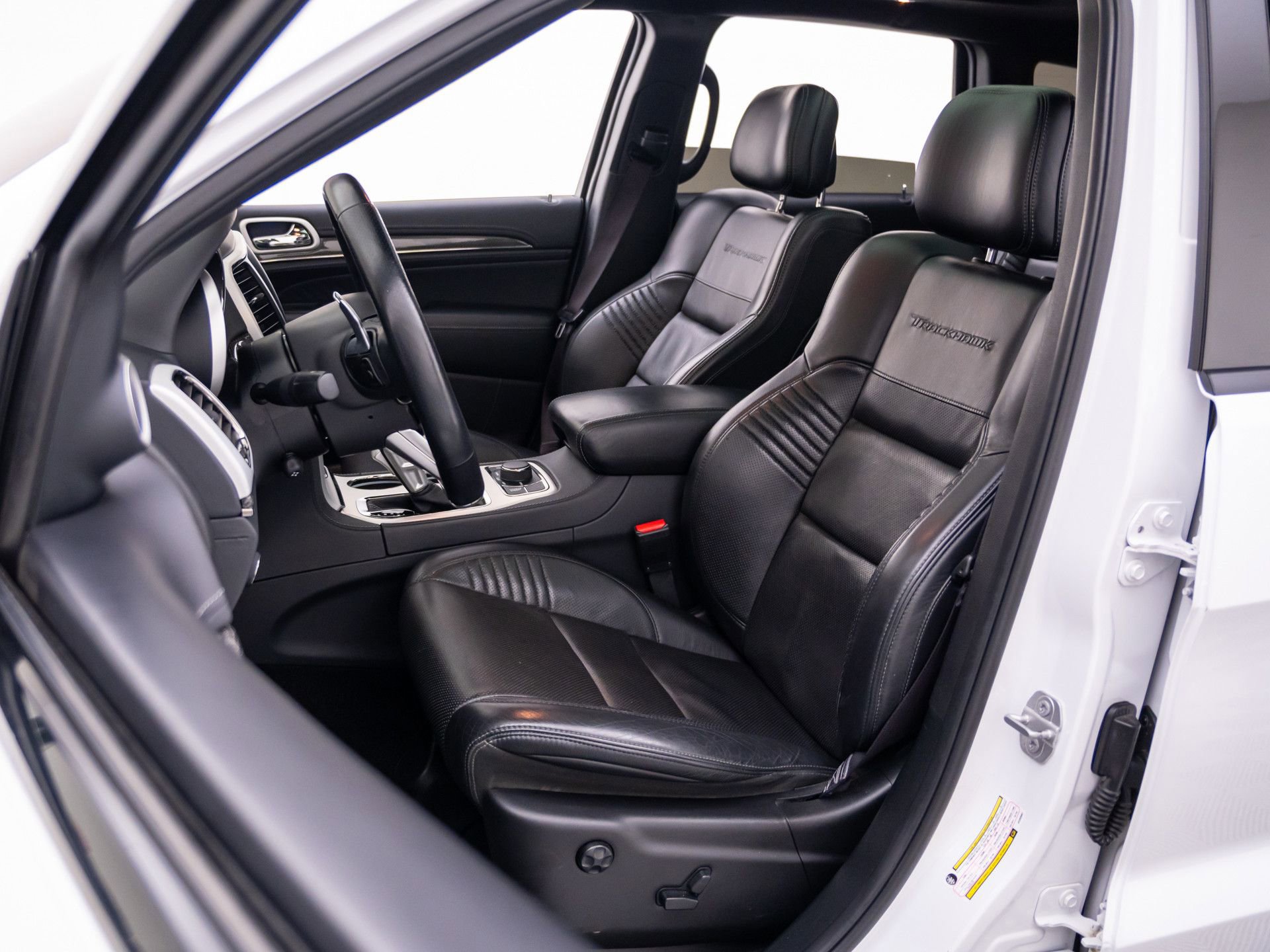 Used 2018 Jeep Grand Cherokee Trackhawk AWD/4WD image 17