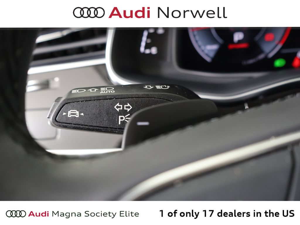 Used 2023 Audi Q7 3.0T Prestige AWD/4WD image 33