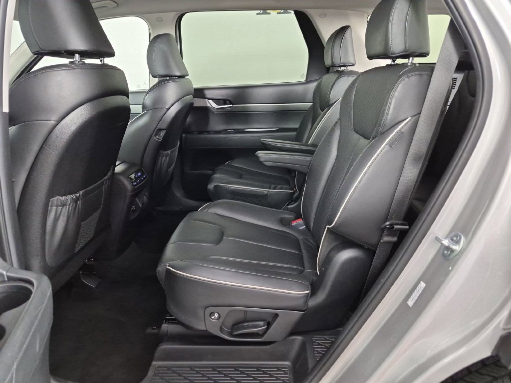 Used 2024 Hyundai Palisade SEL FWD image 30