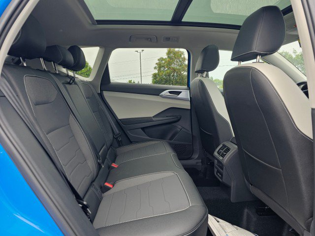 New 2026 Volkswagen Taos SE AWD/4WD image 13