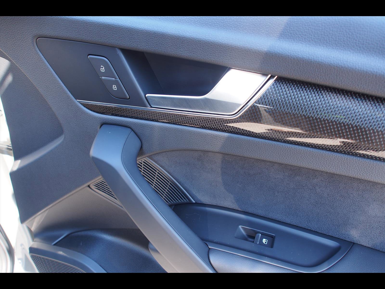 Used 2021 Audi SQ5 Prestige image 13