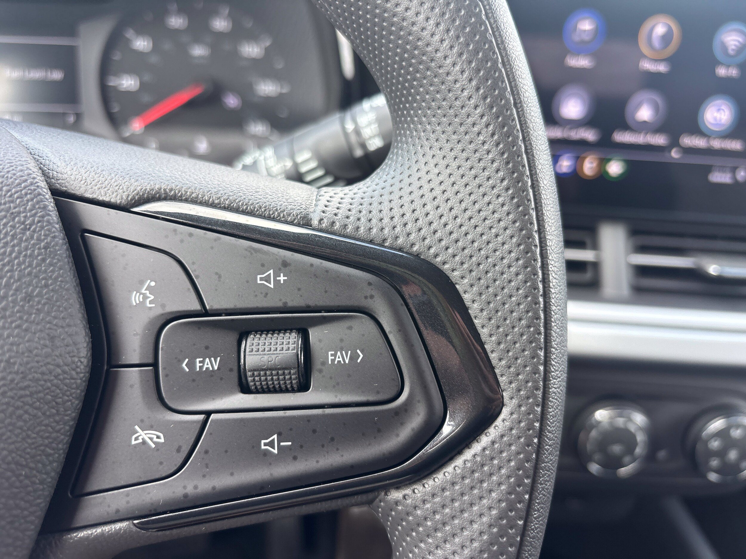 New 2026 Chevrolet Trax LS w/ LS Convenience Package FWD image 13