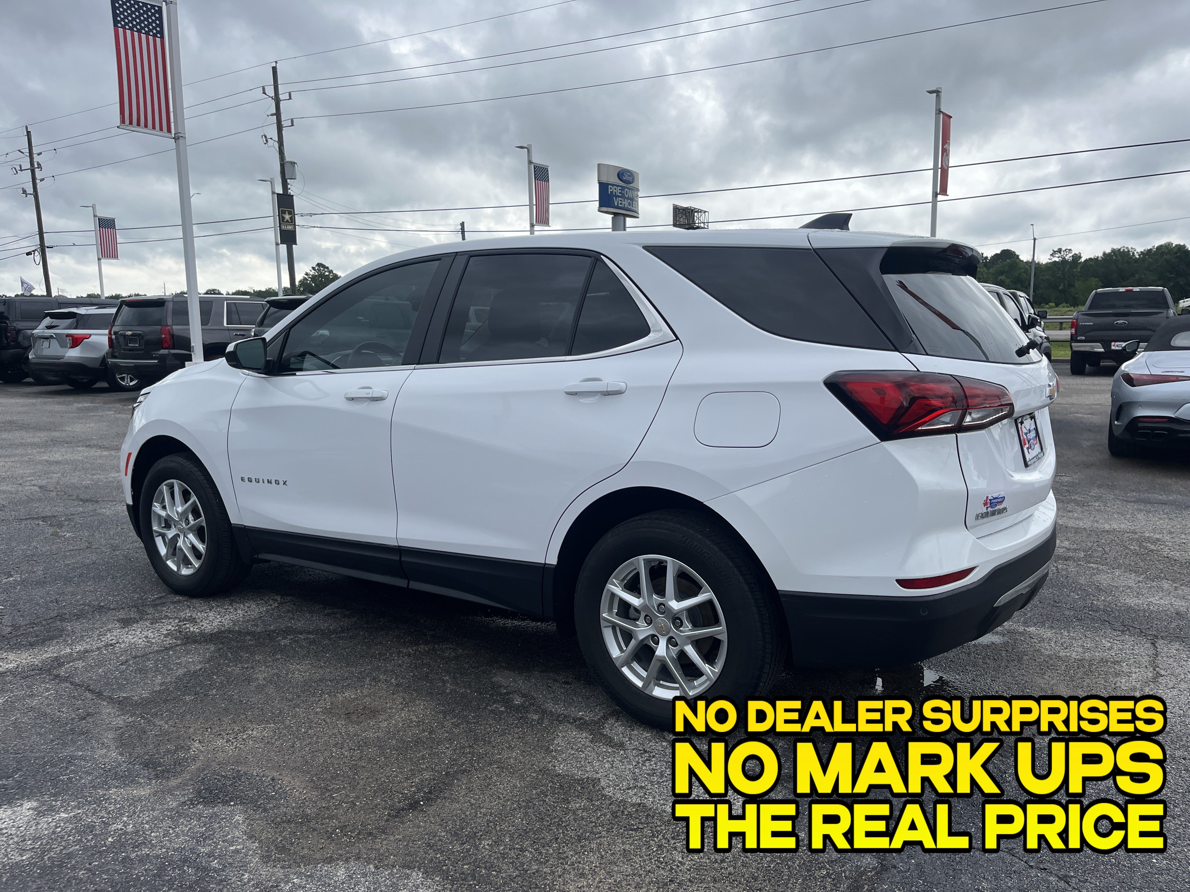 Used 2024 Chevrolet Equinox LT w/ Driver Convenience Package AWD/4WD image 6