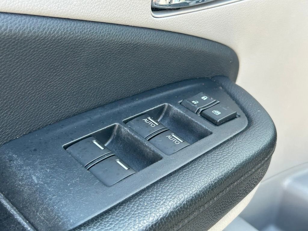 Used 2021 Honda Pilot EX image 22