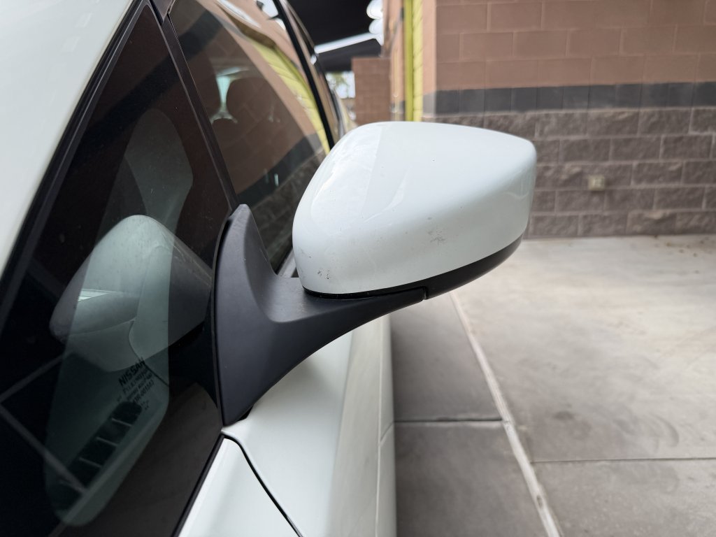 Used 2025 Nissan Leaf S FWD image 12